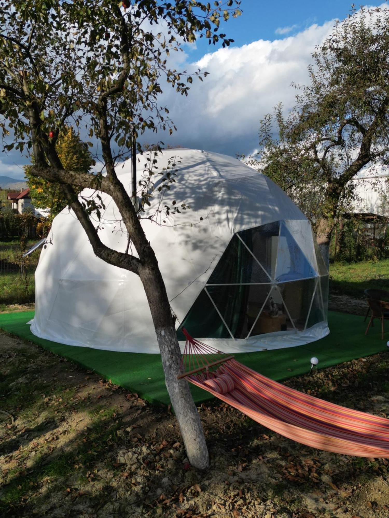 Готель The Frog Glamping Хорезу Екстер'єр фото